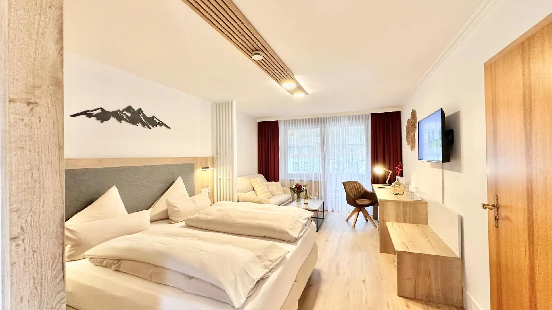 Yachthotel Chiemsee Gmbh Prien am Chiemsee 4*,  Germany
